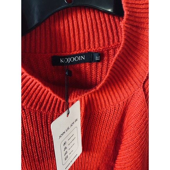 Kojooin Asymmetric Cold Shoulder Turtleneck‎ Sweater Dress Size Large NWT - Picture 4 of 6